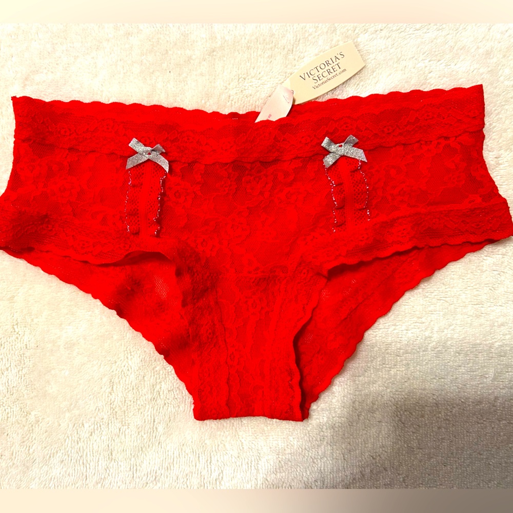 Victoria’s Secret lace panty